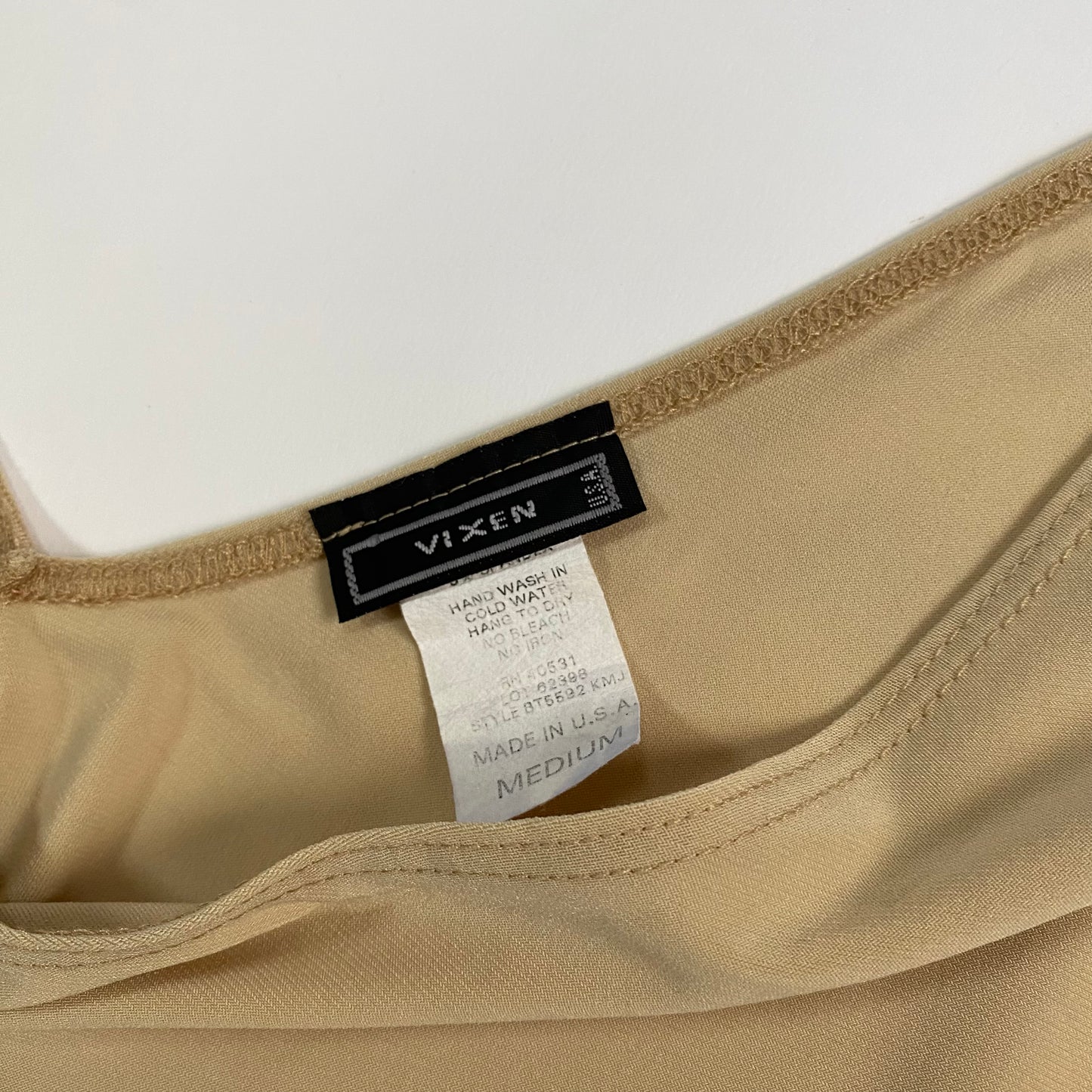 VIXEN Y2K BEIGE TOP