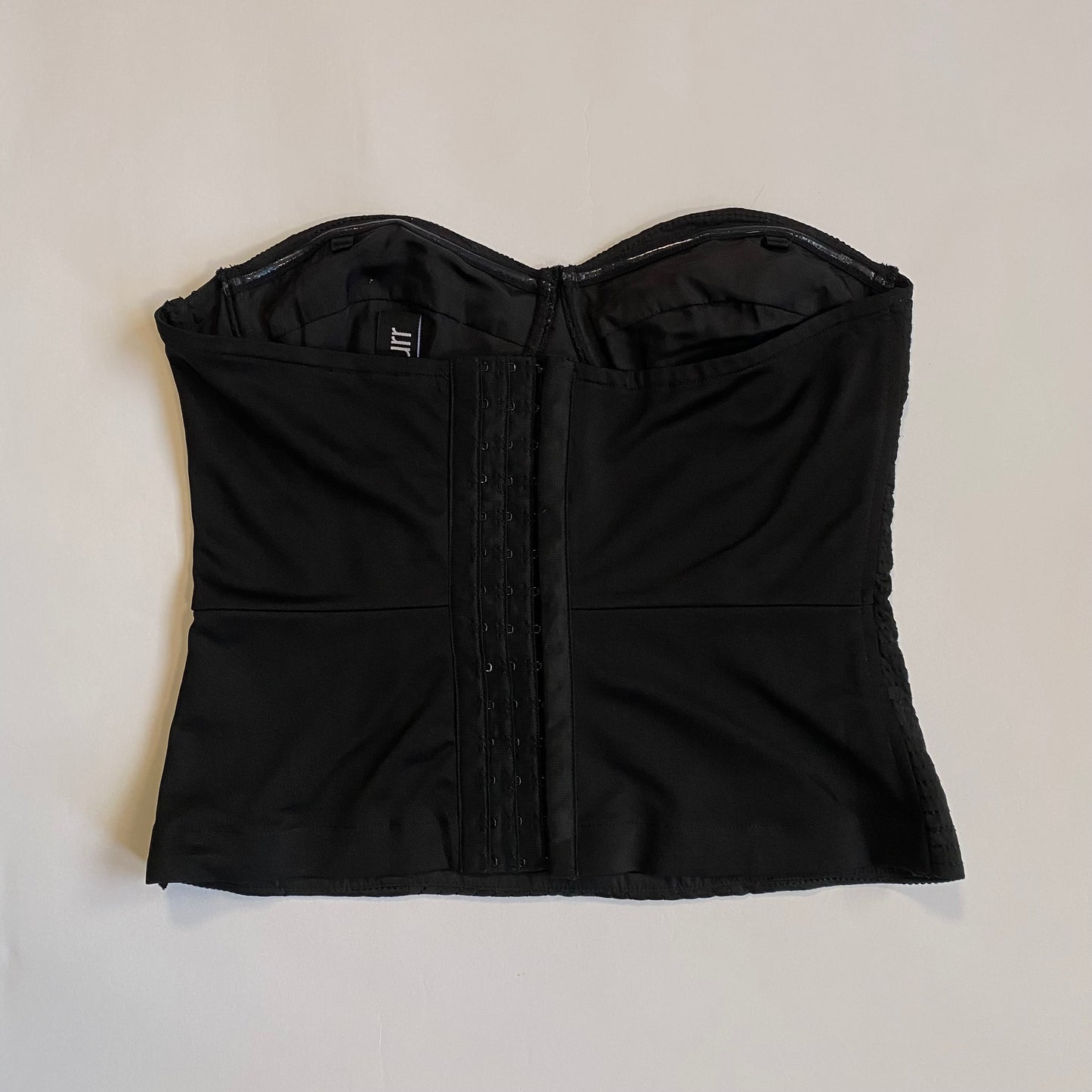 BLURR BLACK STRAPLESS TOP