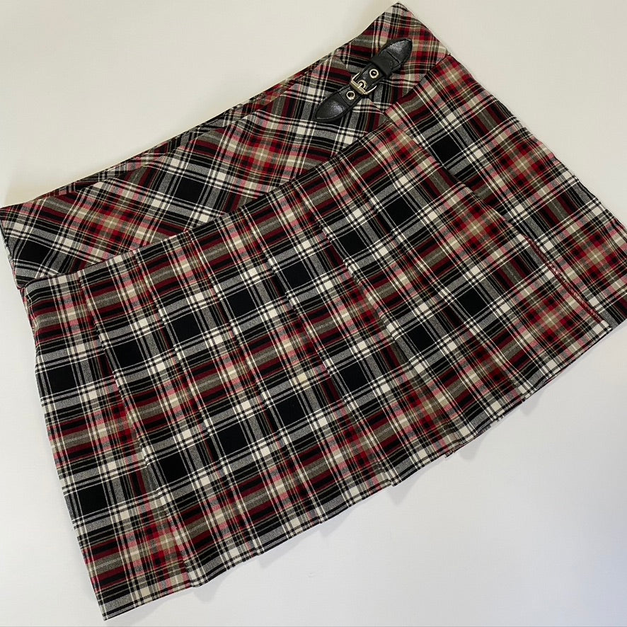 E N T ENTRANCY PLAID SKIRT