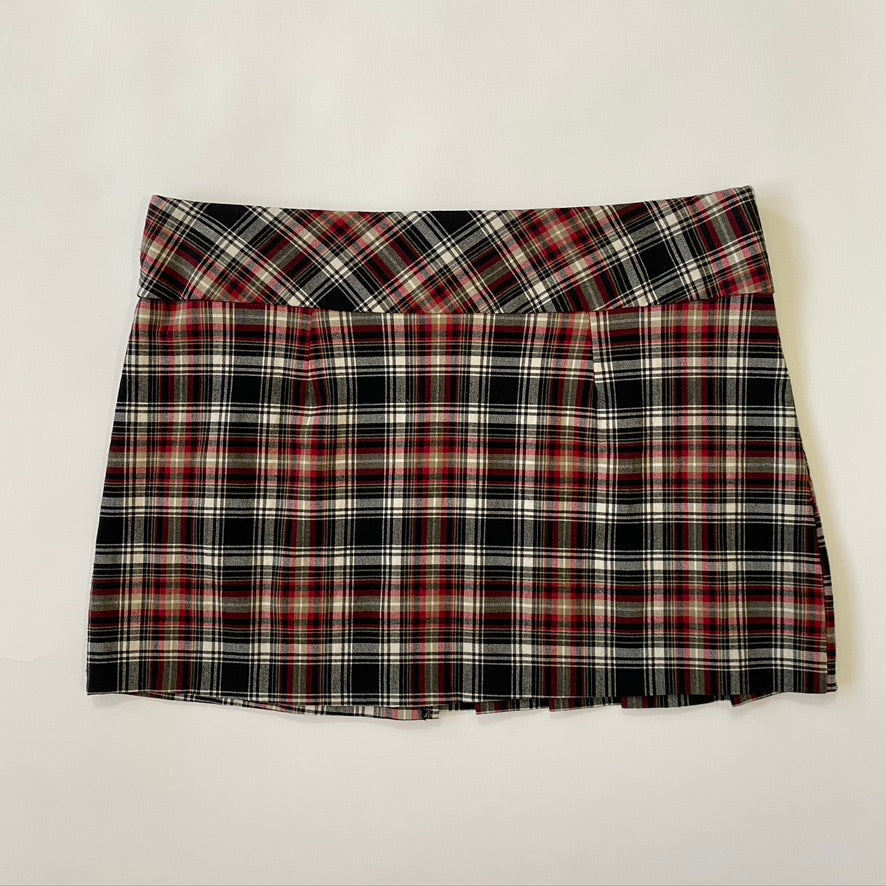 E N T ENTRANCY PLAID SKIRT