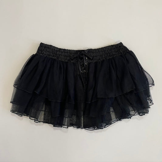 HOT TOPIC BLACK MINI SKIRT