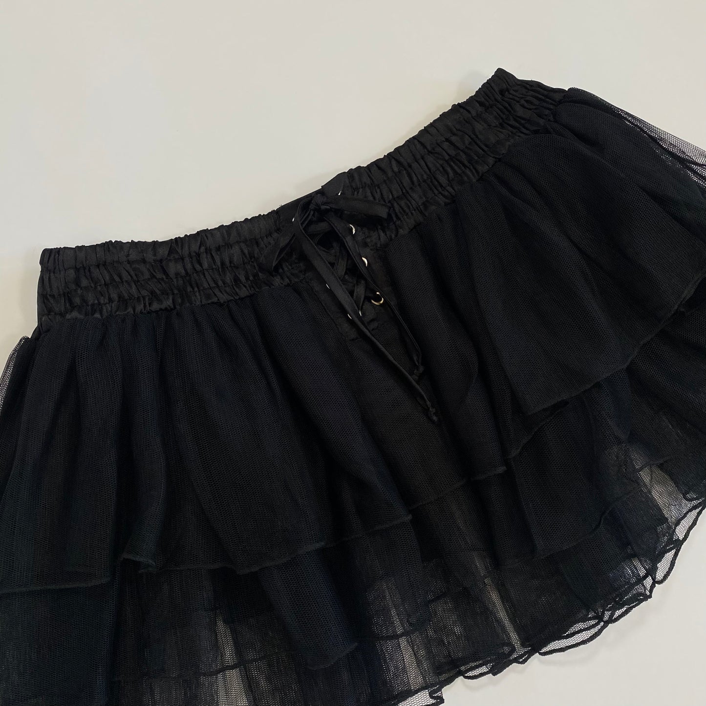 HOT TOPIC BLACK MINI SKIRT